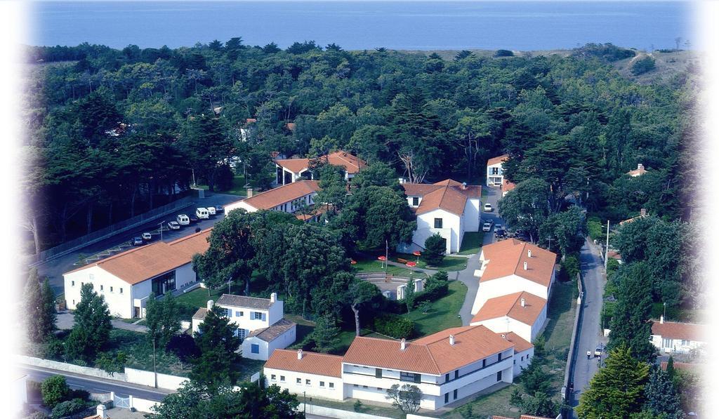 Les Quatre Vents Hotel L'Epine  Екстериор снимка